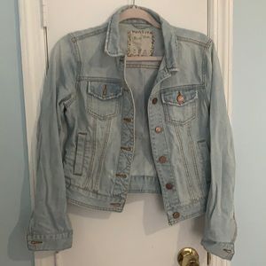 Basic denim jacket